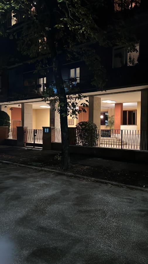 Veroniamo Verona Buitenkant foto